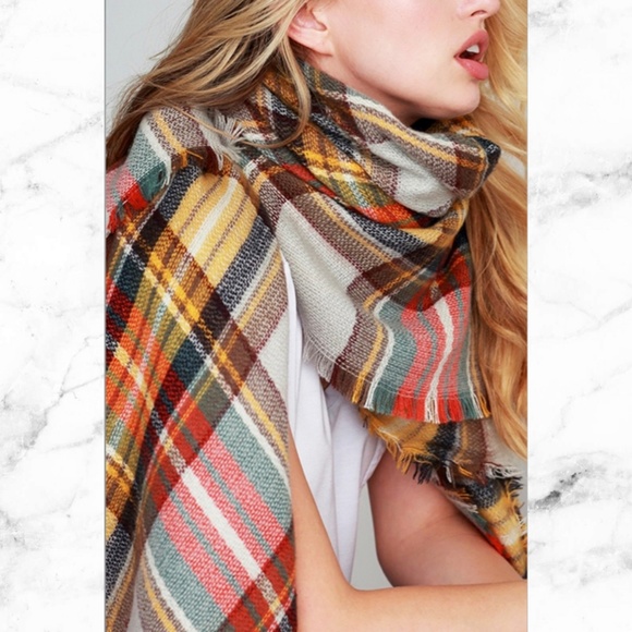 Chunky Frayed Fringe Plaid Wrap Scarf Shaw - Picture 4 of 4